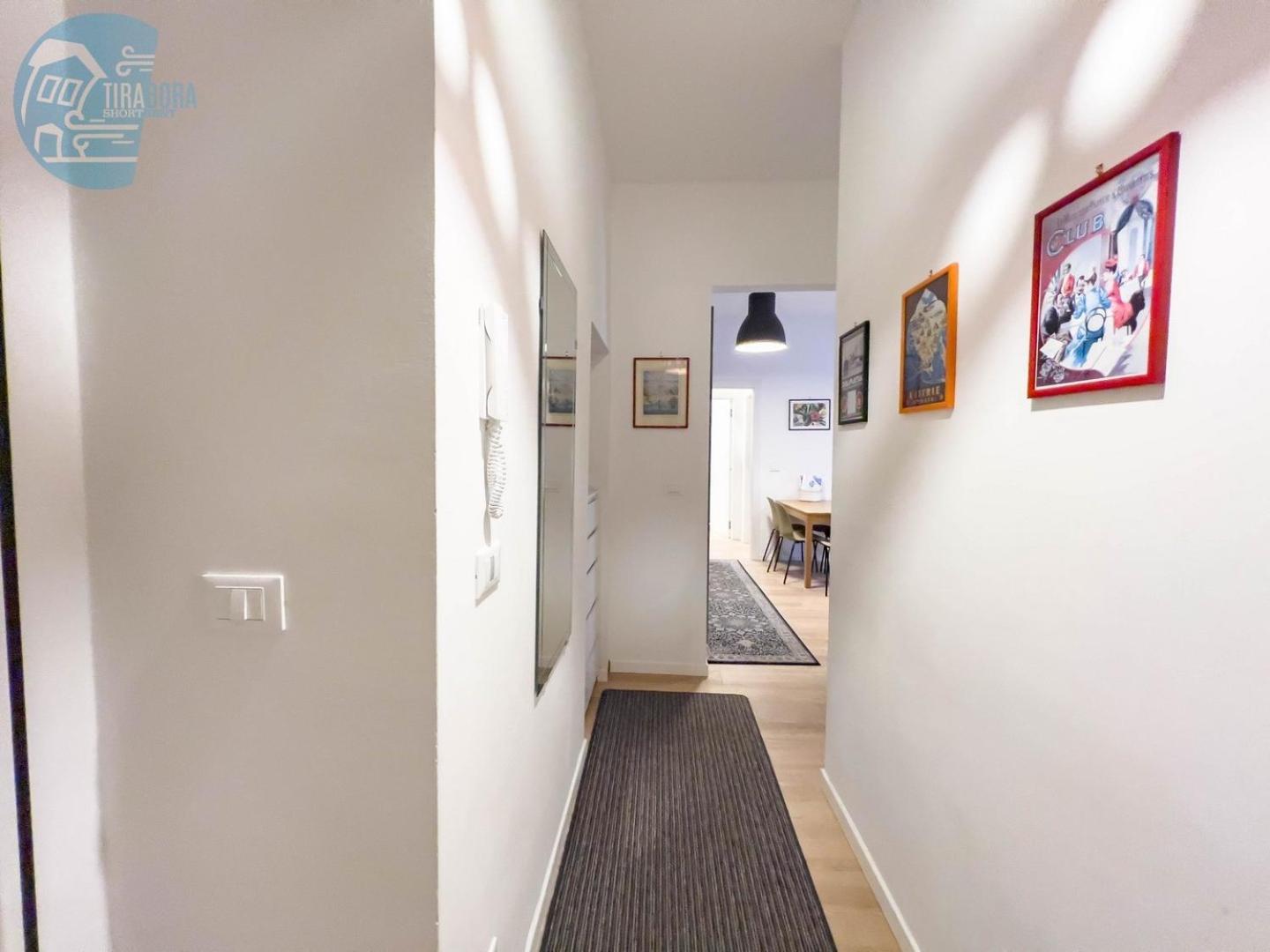 Imbriani 4S Tirabora Short Rent Apartment Trieste Bagian luar foto