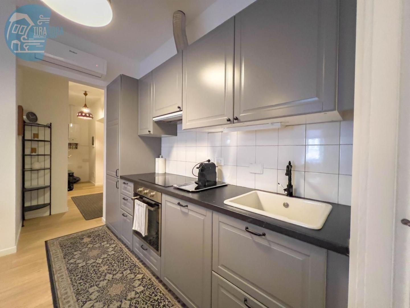Imbriani 4S Tirabora Short Rent Apartment Trieste Bagian luar foto