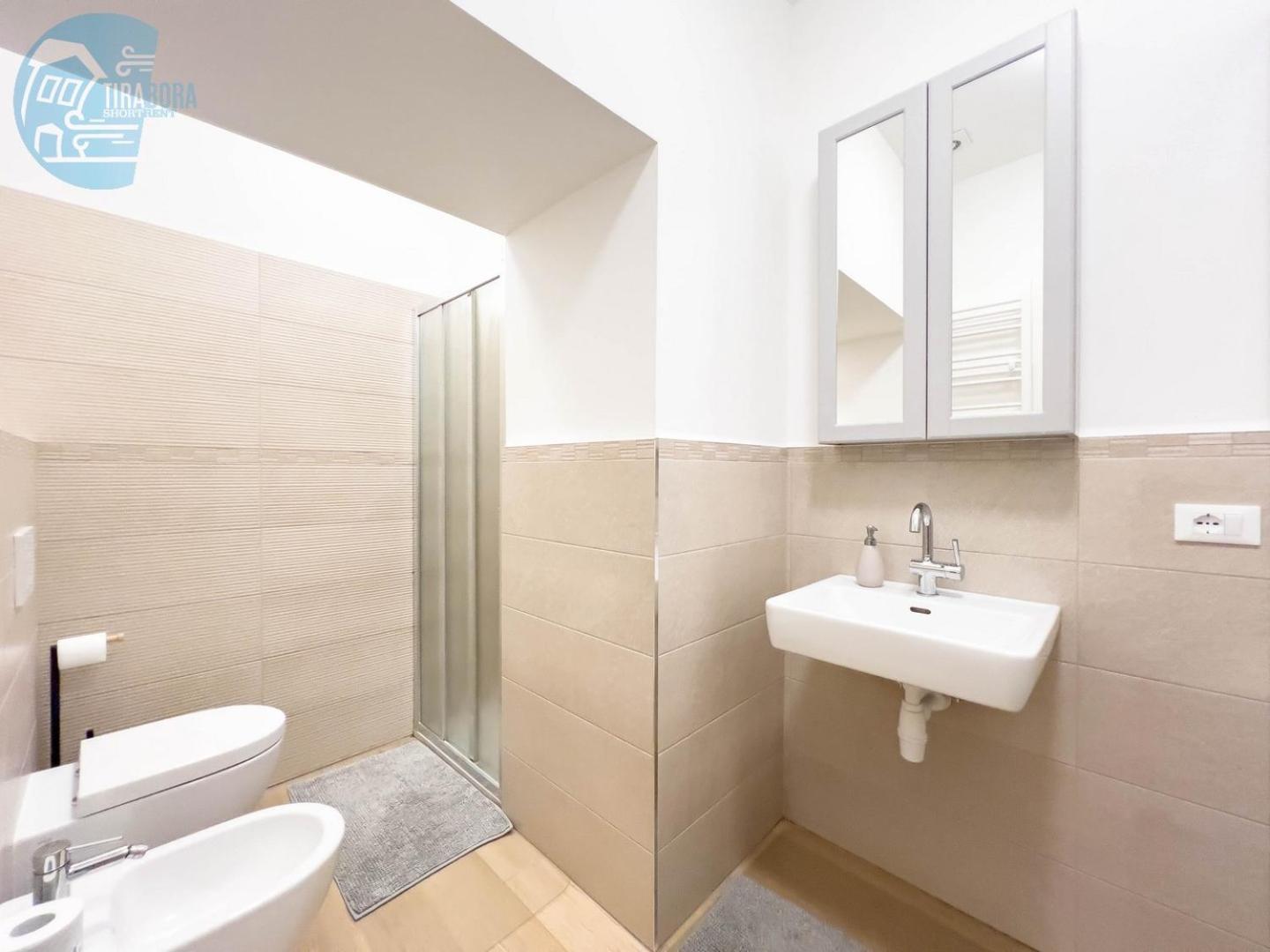 Imbriani 4S Tirabora Short Rent Apartment Trieste Bagian luar foto